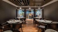 Restaurace v ubytování DoubleTree by Hilton Putrajaya Lakeside