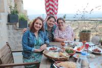 Φαγητό σε αυτό το δωμάτιο σε οικογενειακή κατοικία ή κάπου εκεί κοντά