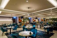 Restaurace v ubytování Doubletree by Hilton Milan Malpensa Solbiate Olona