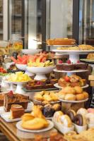 Jídlo v hotelu nebo okolí