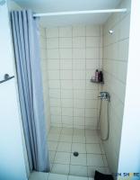 Kúpeľňa v ubytovaní Explore Greece from Comfortable City Centre Apartment