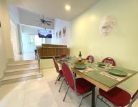 Půdorys ubytování KOUAC VILLA - PATTAYA HOLIDAY HOUSE WALKING STREET 3 bedrooms