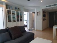 Posezení v ubytování Centara Avenue 2 Bedrooms Pool View