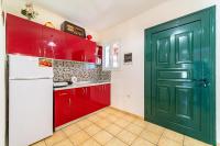 Kuchyň nebo kuchyňský kout v ubytování Arianna apartment 17