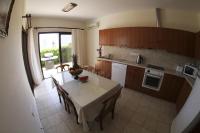 Kuchyň nebo kuchyňský kout v ubytování Eve Pissouri Soultanina Villa