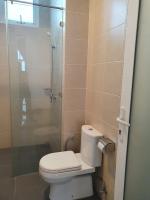 Seaview Condo 10pax #10minQueensbay #15minSpiceにあるバスルーム