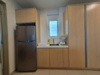 Seaview Condo 10pax #10minQueensbay #15minSpiceにあるキッチンまたは簡易キッチン