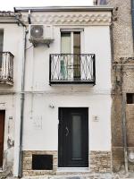The building in which A villát is located