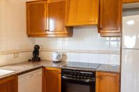 Kuchyň nebo kuchyňský kout v ubytování Villa Primavera V130 By MENORCARENTALS
