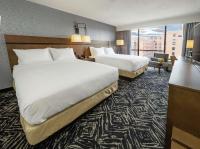 Doubletree By Hilton Jamestown, Nyにあるベッド