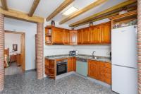 Kuchyň nebo kuchyňský kout v ubytování Villa Casa Leo
