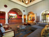 Hilton Grand Vacations Club Tuscany Village Orlandoにあるシーティングエリア