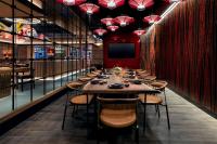 Ein Restaurant oder anderes Speiselokal in der Unterkunft Crockfords Las Vegas, LXR Hotels &amp; Resorts at Resorts World 