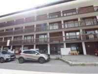 Budynek, w którym mieści się apartament