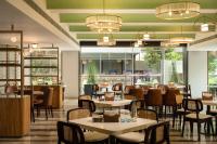 Restaurace v ubytování Grand Mercure Bangalore - An Accor Brand