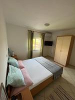 Posteľ alebo postele v izbe v ubytovaní Apartments Edina