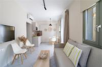 A television and/or entertainment centre at Blue View Villas