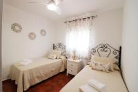 Posteľ alebo postele v izbe v ubytovaní Villa el Barco Spainsunrentals 1200