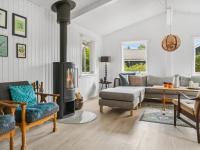 Posezení v ubytování Holiday Home Margit - 10m from the sea by Interhome