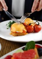 Jídlo v hotelu nebo okolí