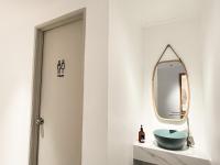 Ein Badezimmer in der Unterkunft Sleep Box Penang