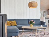 Posezení v ubytování Holiday Home Annvy - 400m from the sea by Interhome