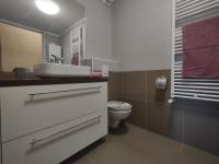 Kúpeľňa v ubytovaní Apartment By Verudela