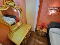 Postel nebo postele na pokoji v ubytování Villa Habibi Luxury 5B