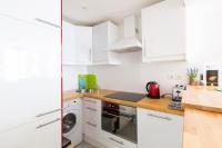 Kuchyňa alebo kuchynka v ubytovaní High Standing 2-Room Apartment in Latin Quarter Paris