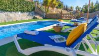 Bazén v ubytování Villa María del Carmen Frigiliana by Ruralidays nebo v jeho okolí