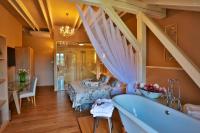 Posezení v ubytování Romantic Hotel Mlýn Karlstejn