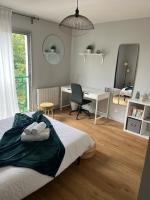 Posteľ alebo postele v izbe v ubytovaní Appartement - cœur de Ramonville