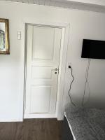 TV a/nebo společenská místnost v ubytování Sunbjerre B&B