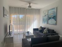 Půdorys ubytování Limnaria Gardens - modern sunny 2 bed apartment