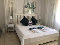 Půdorys ubytování Limnaria Gardens - modern sunny 2 bed apartment