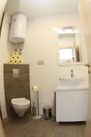Koupelna v ubytování Studio Apartments Mirakul