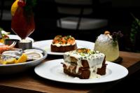 Φαγητό σε αυτό το ξενοδοχείο ή κάπου εκεί κοντά