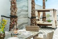 Posedenie v ubytovaní 5* Luxury Villa Michele