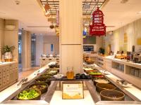 Jídlo v rezortu nebo okolí