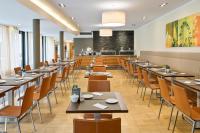 Reštaurácia alebo iné gastronomické zariadenie v ubytovaní Austria Trend Hotel beim Theresianum Wien