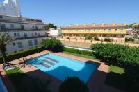 Bazén v ubytování Front Mar - apartamentos nebo v jeho okolí