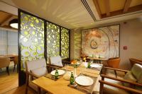 Un lugar para sentarse en Ramada Encore Al Khobar Corniche