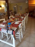 Restaurace v ubytování Chambres d'Hôtes Le Moulin à Epices