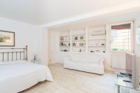 A bed or beds in a room at Cristina Rossi Bed&Breakfast