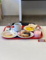 Jídlo v hotelu nebo okolí