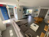 Kuchyňa alebo kuchynka v ubytovaní Maison 6 personnes, 3 chambres, près de la mer, au calme