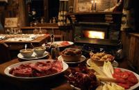 Jídlo v penzionu nebo okolí