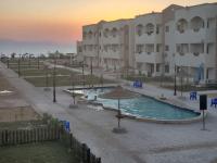 Bazén v ubytování If you love calm this is for you 2 days minimum,air-conditioning FAMILY only please nebo v jeho okolí