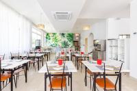 Restaurace v ubytování Hotel Sorriso