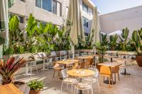 Restaurace v ubytování Oxford House